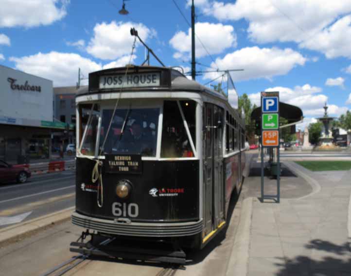 Melbourne Y1 tram 610